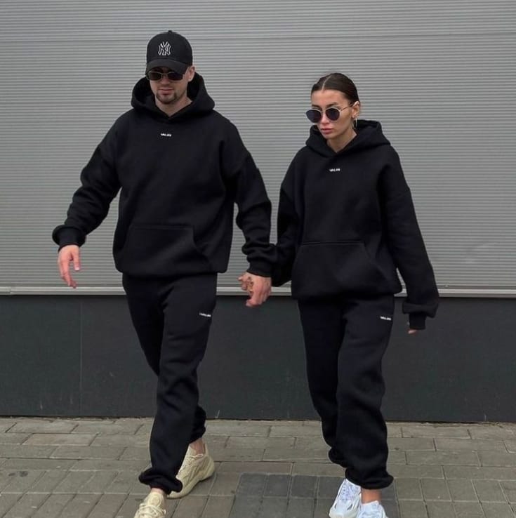 MENS TRACKSUITS